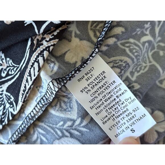 PERSEPTION CONCEPT Womens Size Small Balloon Sleeve Paisley Boho V Neck Shirt - Picture 7 of 8